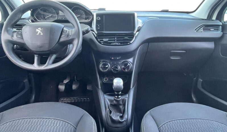 PEUGEOT 208 full