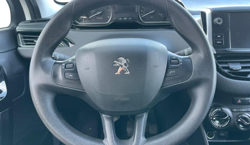 PEUGEOT 208 full