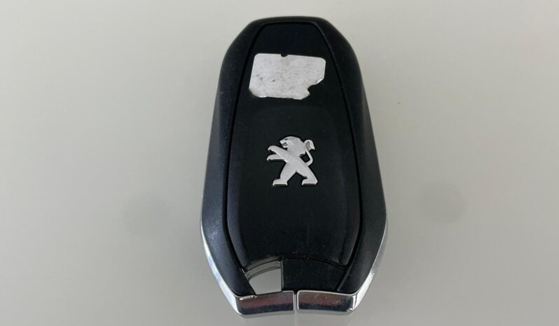 PEUGEOT 2008 full