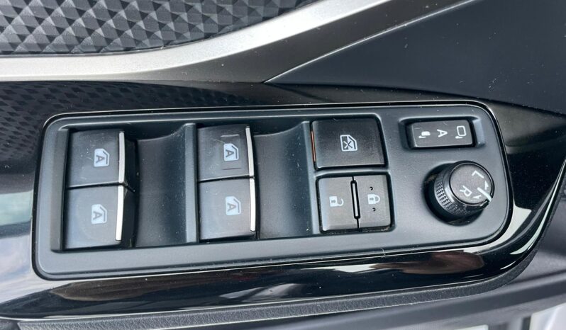 TOYOYA CHR full