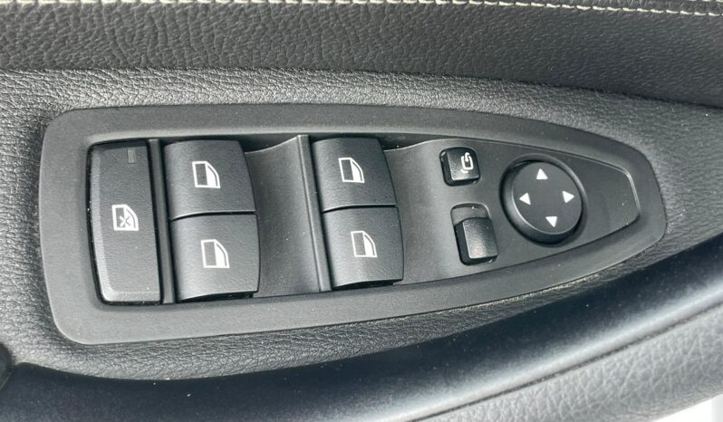 BMW X1 full