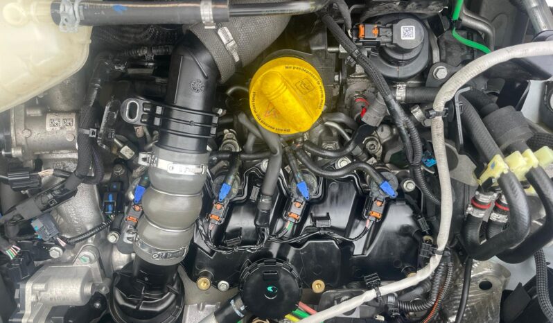 NISSAN NV250 full
