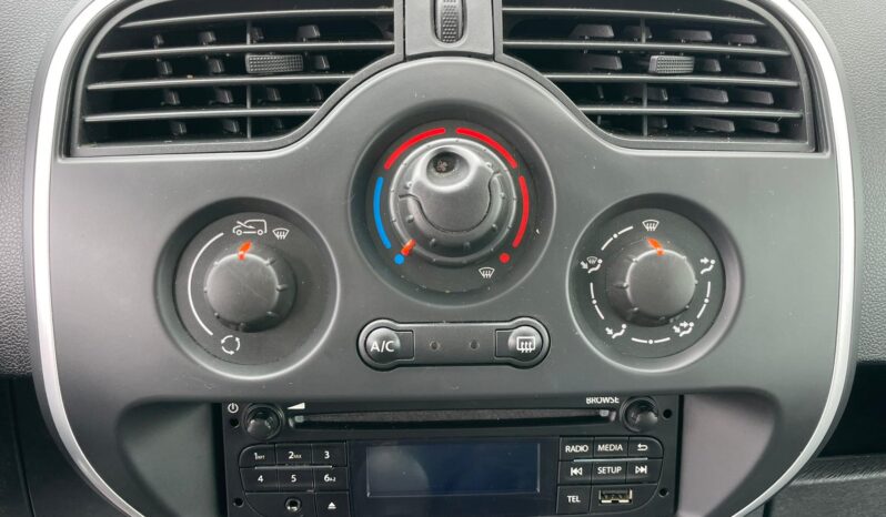 NISSAN NV250 full