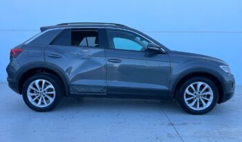 VOLKSWAGEN T-ROC full