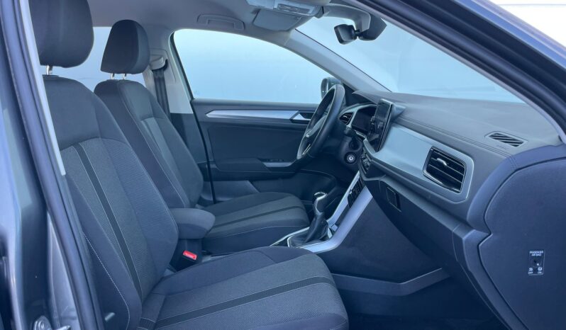 VOLKSWAGEN T-ROC full