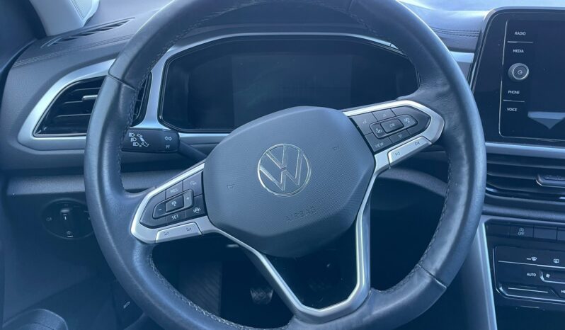 VOLKSWAGEN T-ROC full