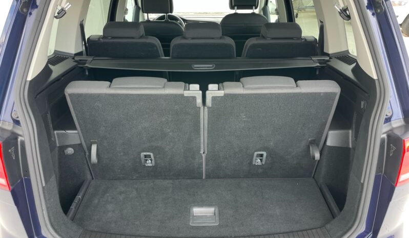 VOLKSWAGEN TOURAN full
