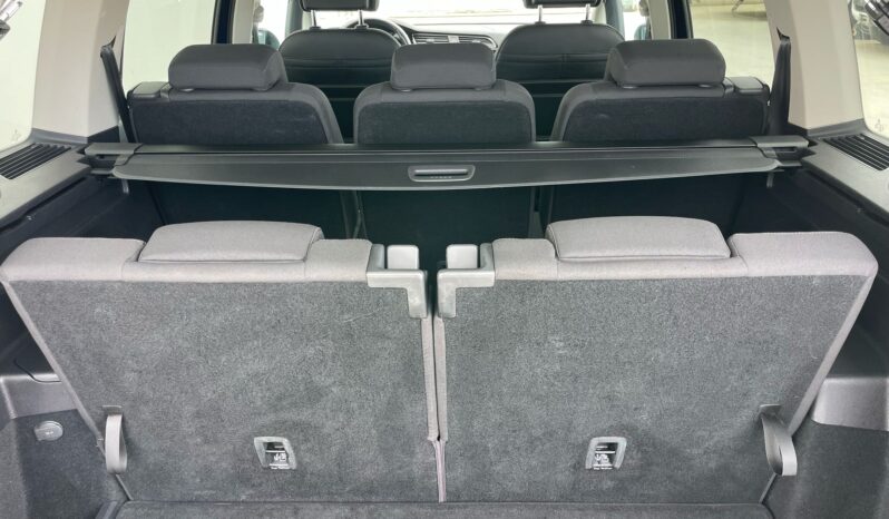 VOLKSWAGEN TOURAN full