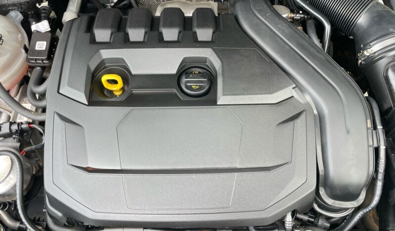 VOLKSWAGEN TOURAN full