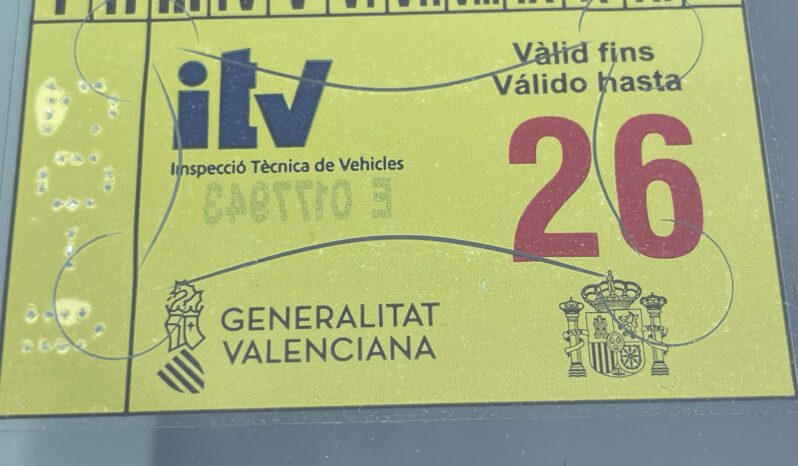 VOLKSWAGEN TOURAN full