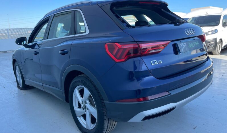 AUDI Q3 full