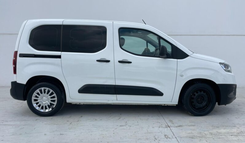 TOYOTA PROACE CITY COMBI full