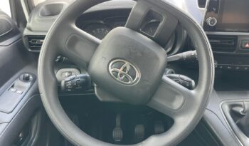 TOYOTA PROACE CITY COMBI full