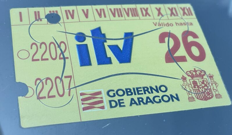 VOLKSWAGEN TRANSPORTER full