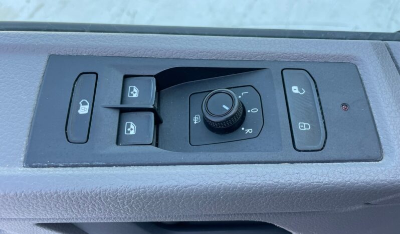 VOLKSWAGEN TRANSPORTER full
