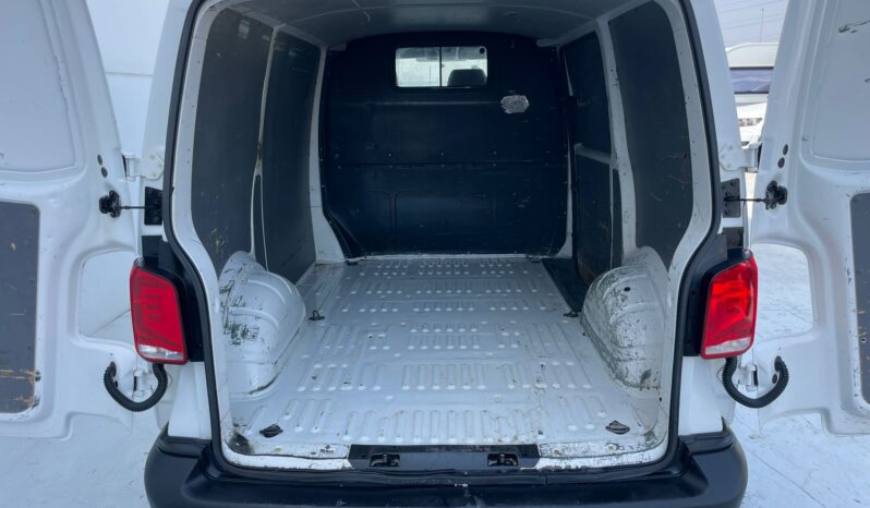 VOLKSWAGEN TRANSPORTER full