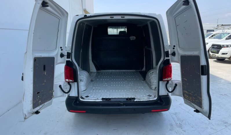 VOLKSWAGEN TRANSPORTER full