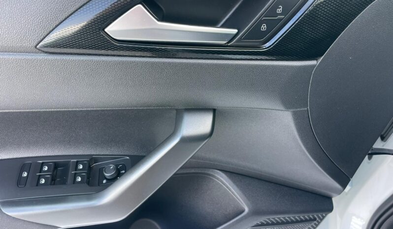 VOLKSWAGEN POLO full