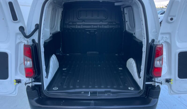 PEUGEOT PARTNER full
