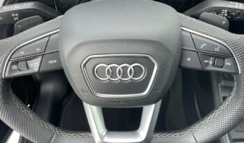 AUDI Q3 full