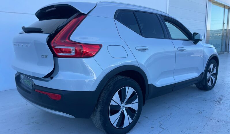 VOLVO XC40 full