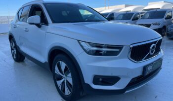 VOLVO XC40 full