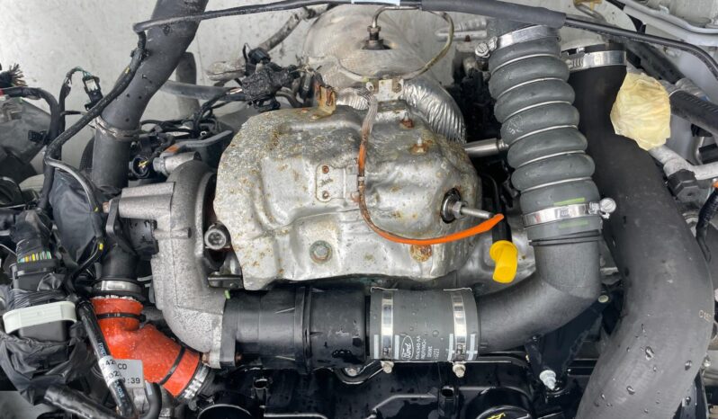 FORD TRANSIT COURIER full