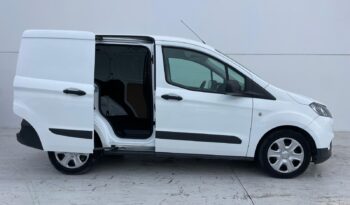 FORD TRANSIT COURIER full
