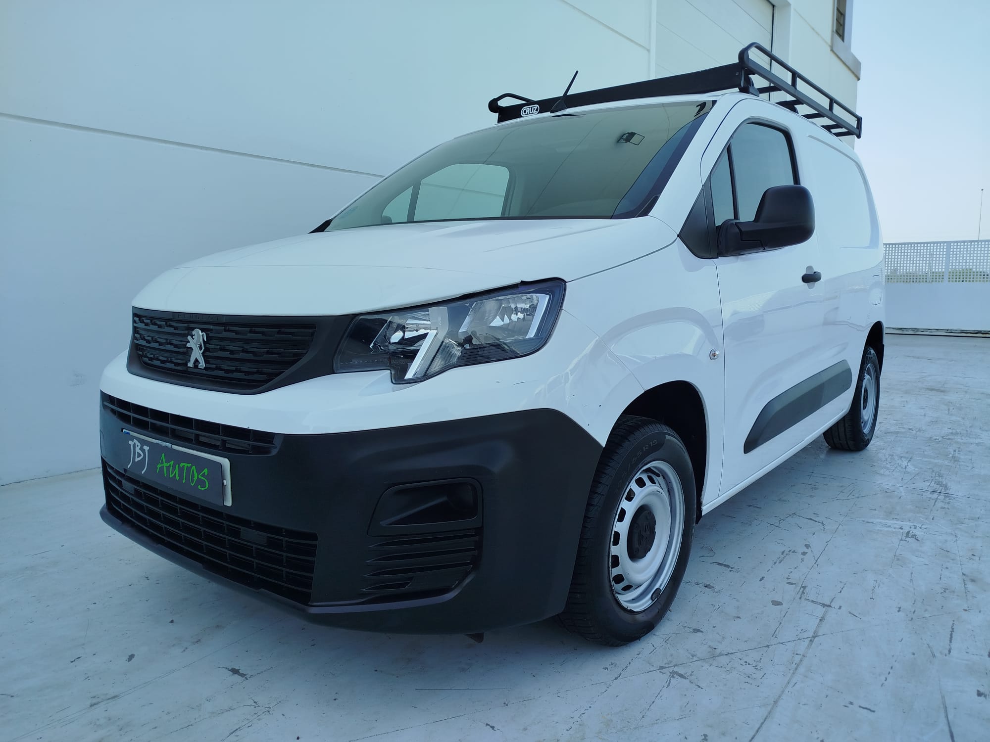 Lee más sobre el artículo PEUGEOT PARTNER