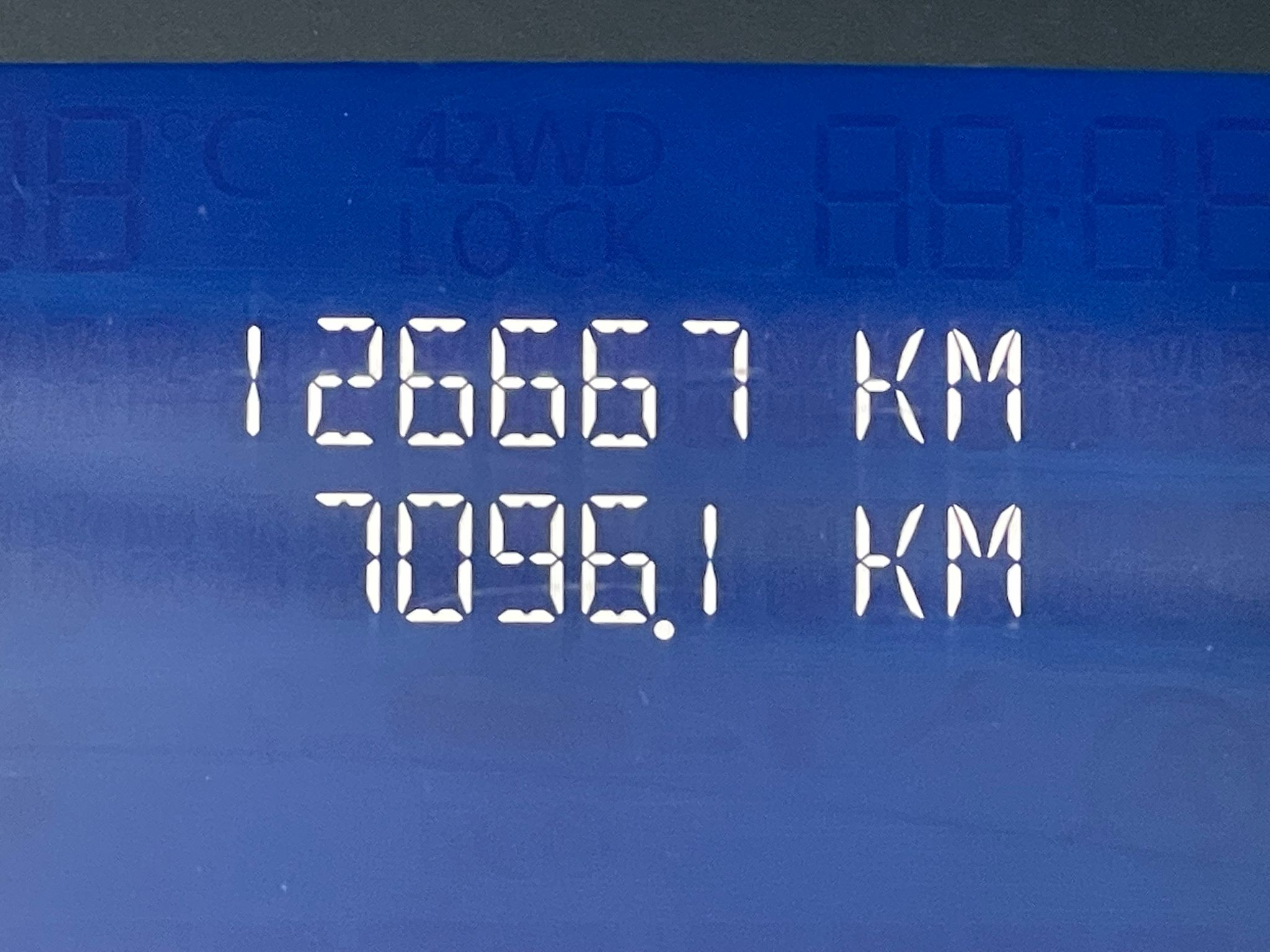 1778138635914