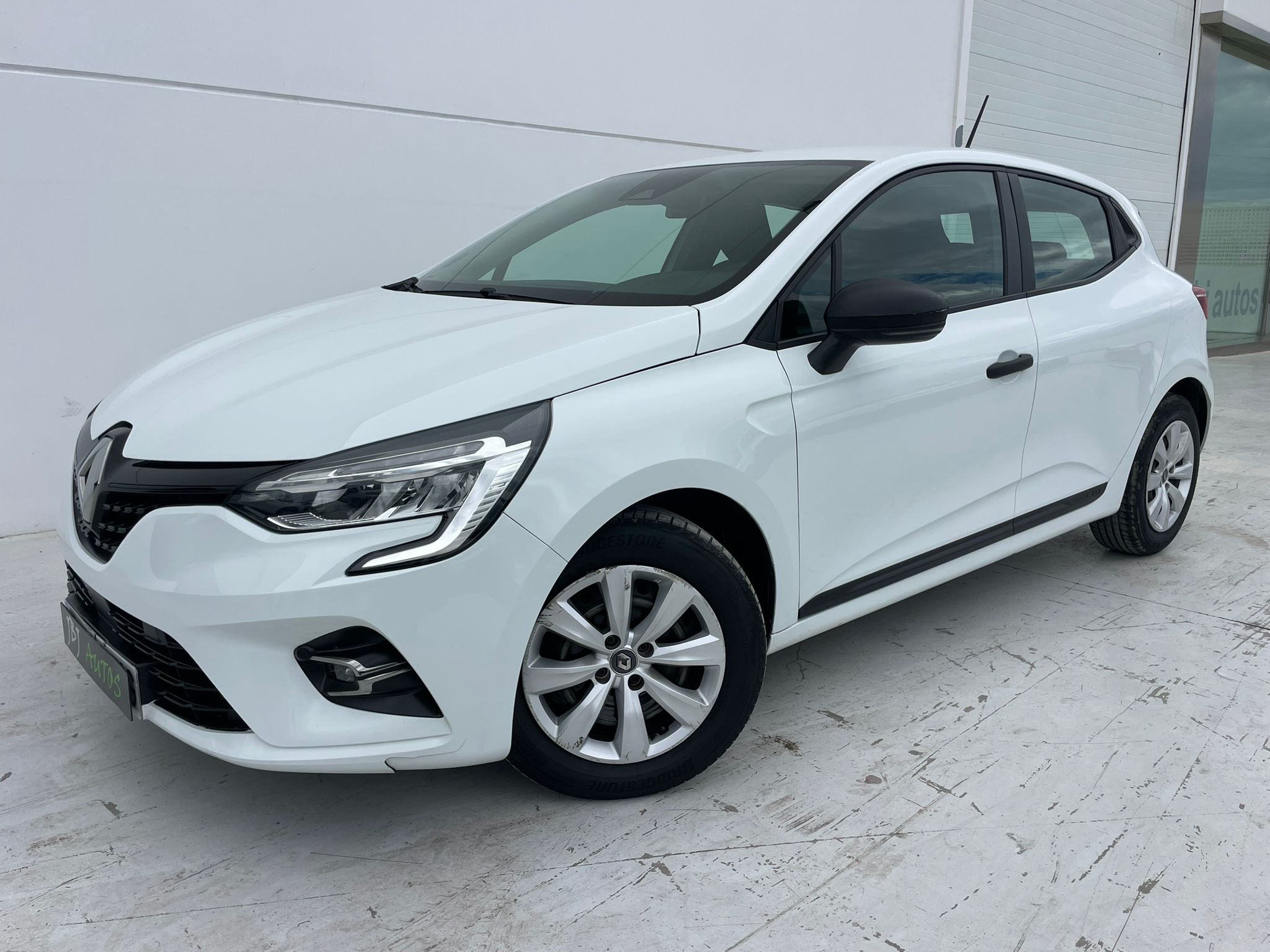 Lee más sobre el artículo RENAULT CLIO
