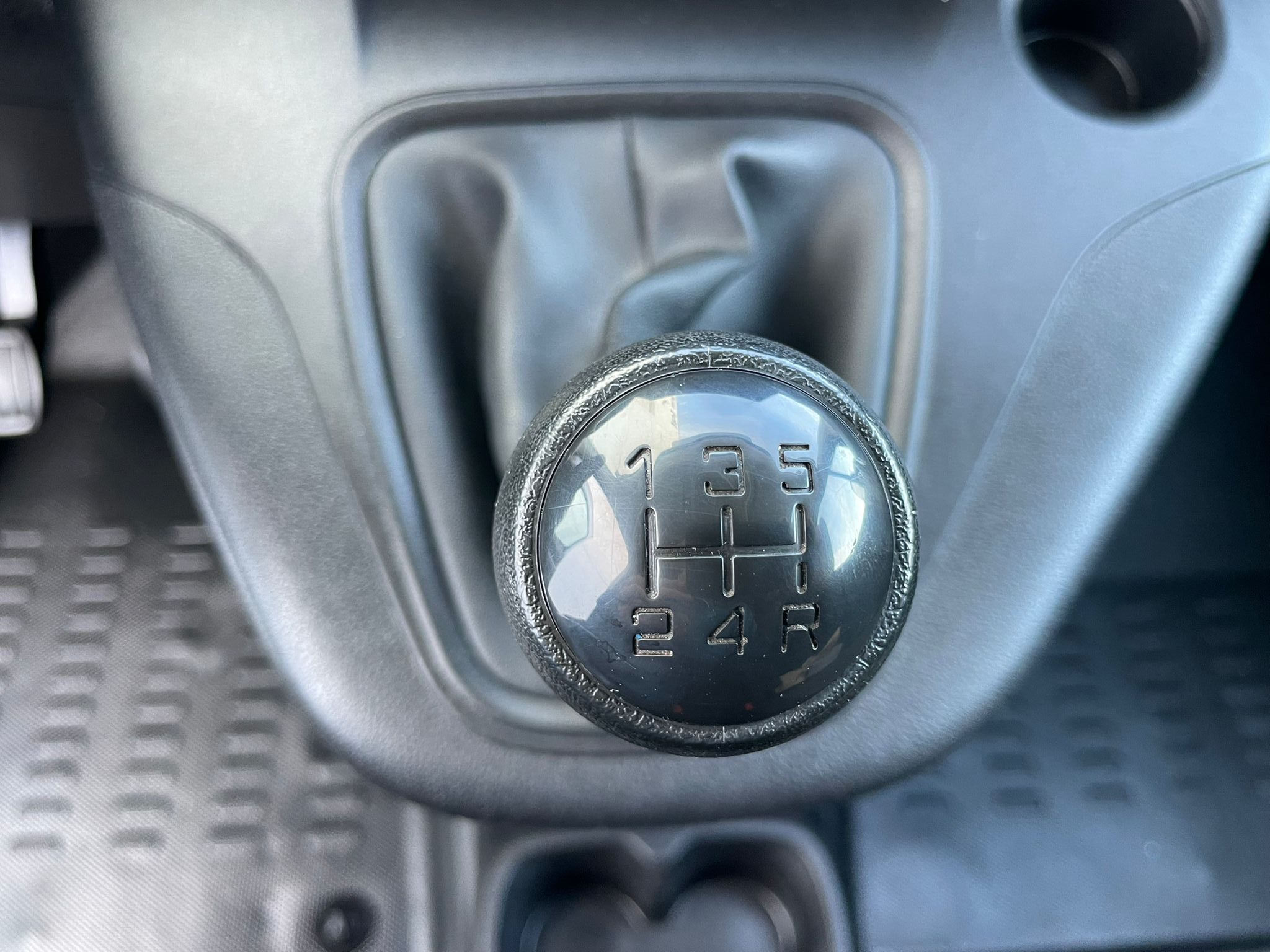 1779106076984