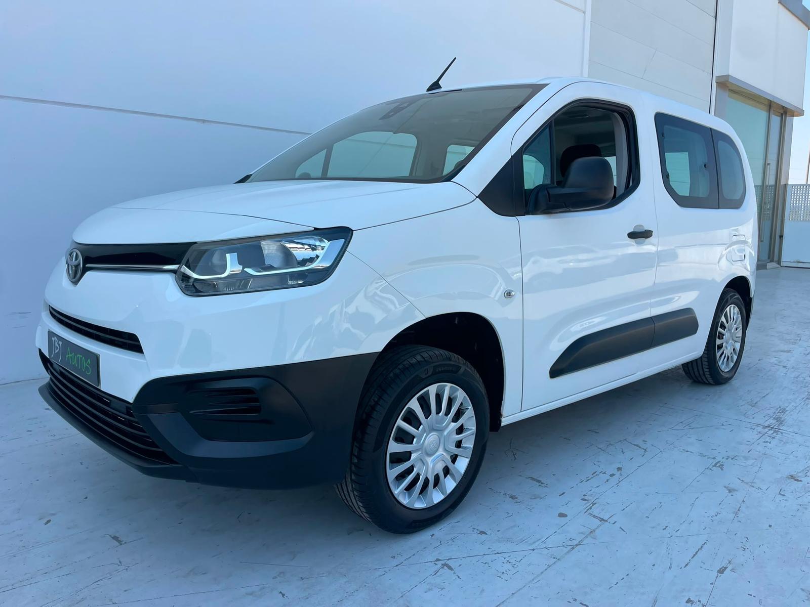 Lee más sobre el artículo TOYOTA PROACE COMBI