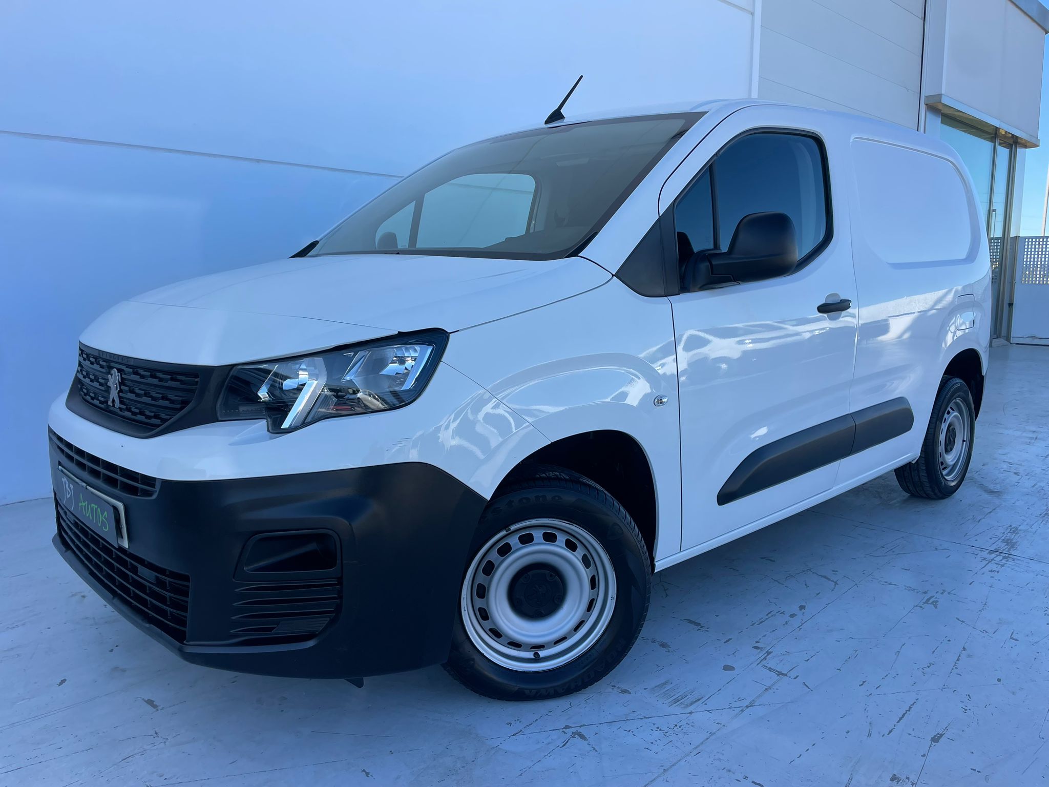 Lee más sobre el artículo PEUGEOT PARTNER