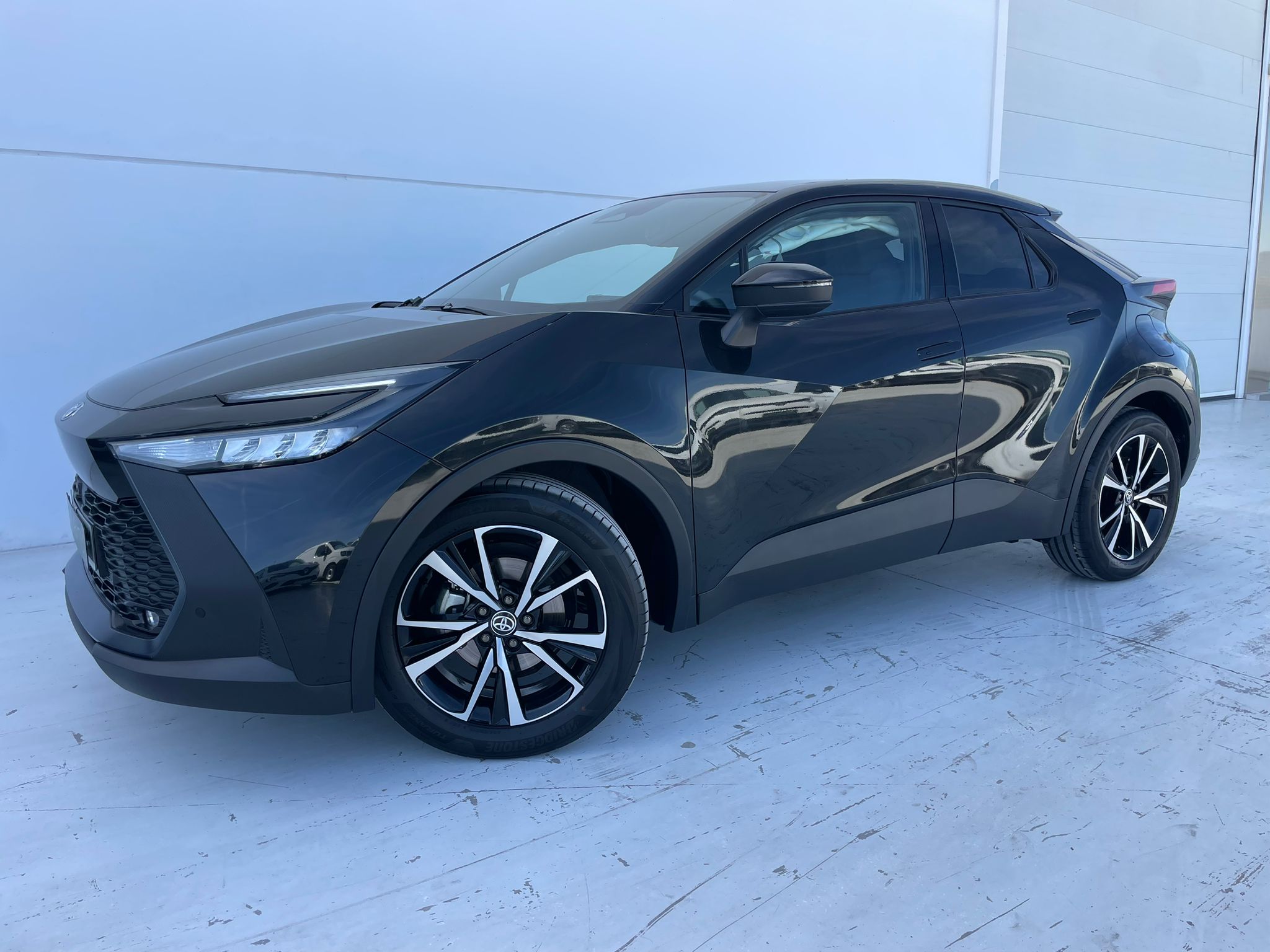 TOYOTA CHR