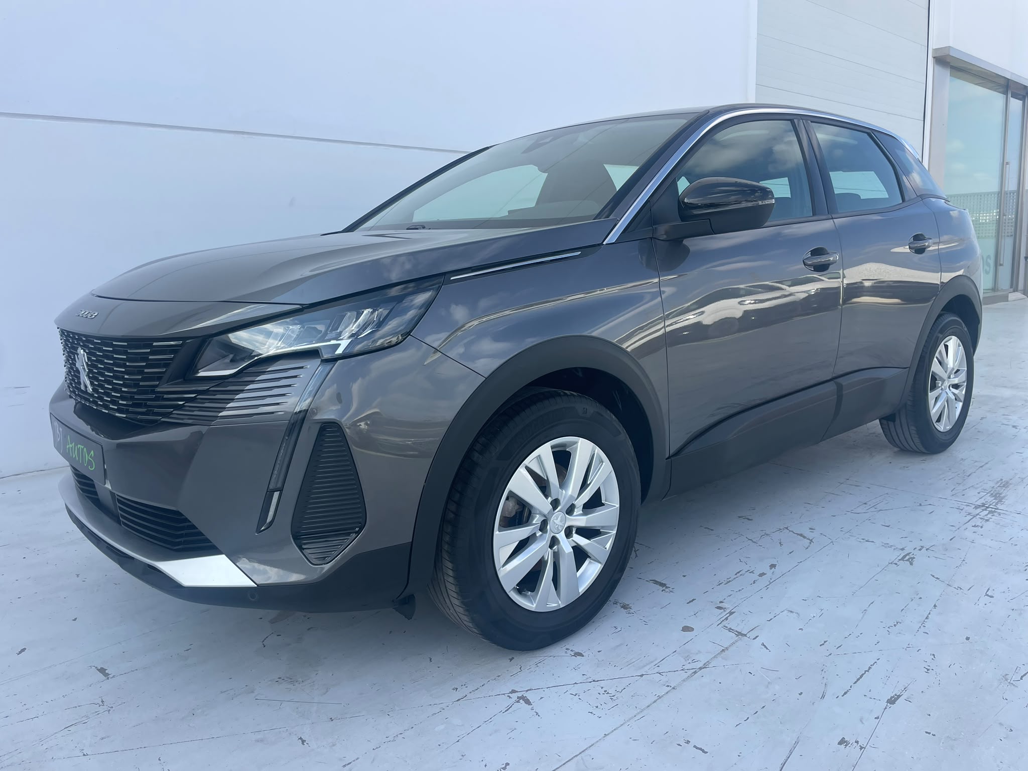 Lee más sobre el artículo PEUGEOT 3008